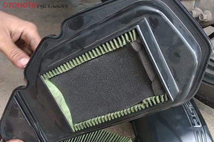 Plus Minus Filter Udara Kering Dan Basah Motor Matic Batas Pemakaian Berbeda Gridoto Com