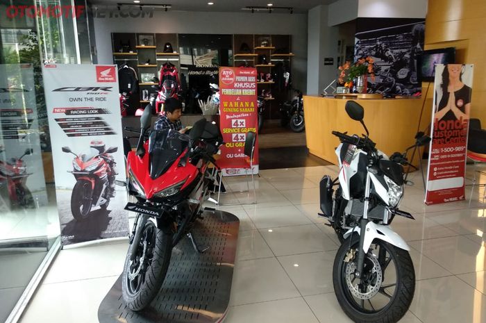 Honda CBR150R dan CB150R