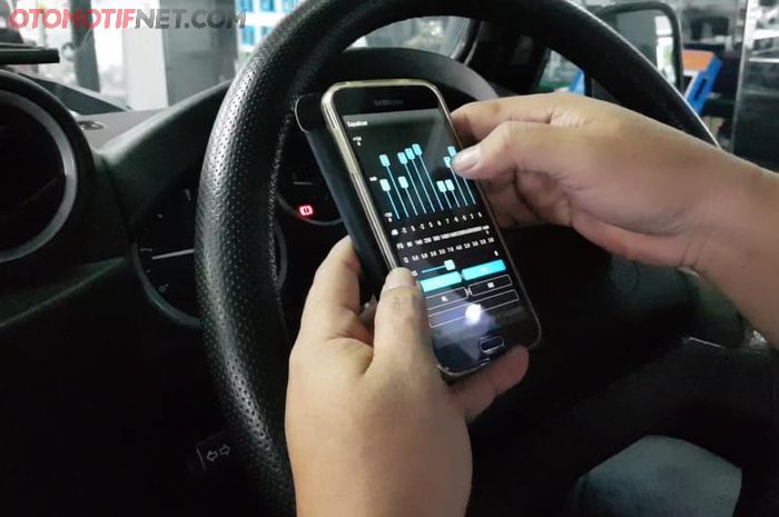 Setting Audio Secara Digital di Bengkel Kramat Motor