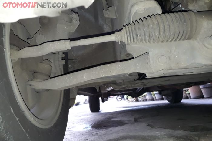 Kaki-kaki mobil Avanza