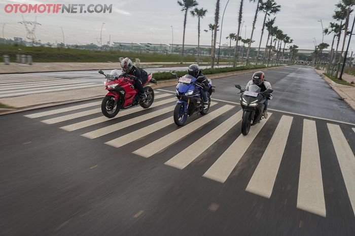 Komparasi New Yamaha YZF-R25, New Kawasaki Ninja 250, Honda CBR250RR Dengan Parameter Lengkap,Siapa Juaranya? 