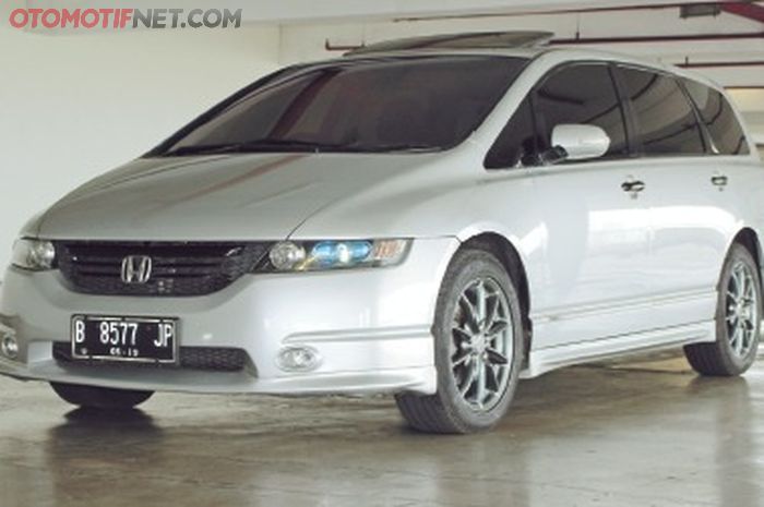 Ilustrasi Honda Odyssey