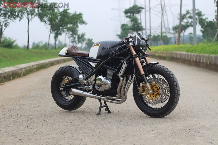 Suzuki Bandit 400 кастом