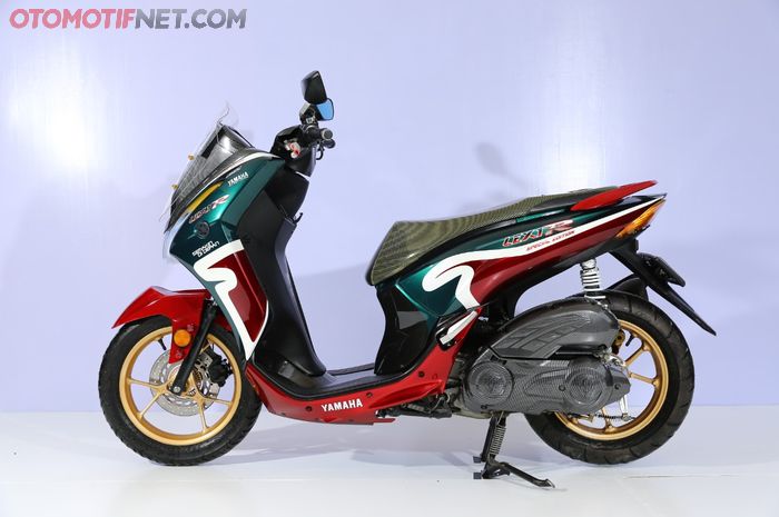 Yamaha Lexi Caltex Edition pemenang kelas daily semifinal Customaxi Bekasi