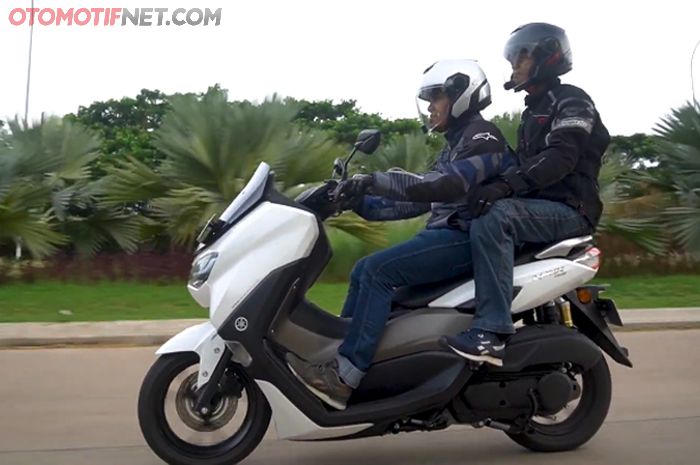 Yamaha NMAX Connected/ABS 2020, buat boncengan lebih enak diseting di posisi kedua