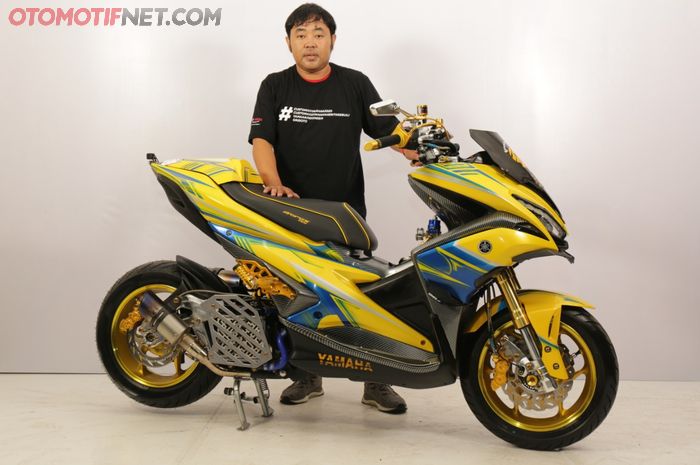 Yamaha Aerox racing look ini juga kuat, sudah dipakai turing jauh sampai Manado, selain itu punya fitur canggih juga lo!