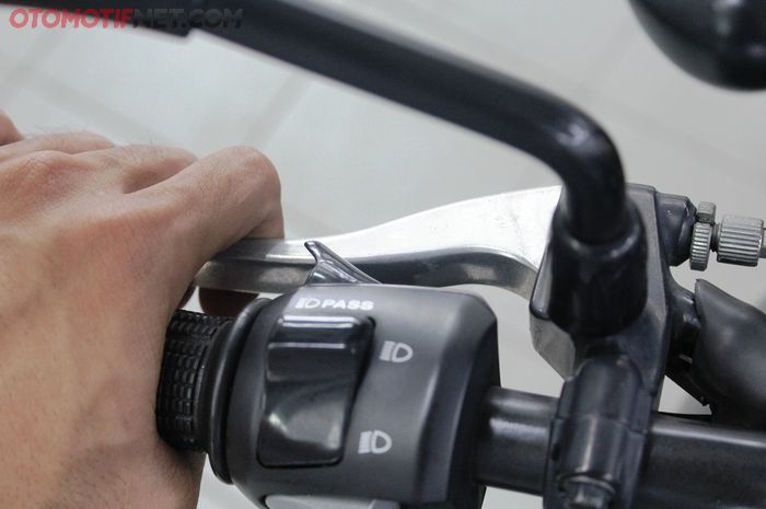 Perhatikan Tandatanda Kampas Kopling Mobil Anda Mulai Habis