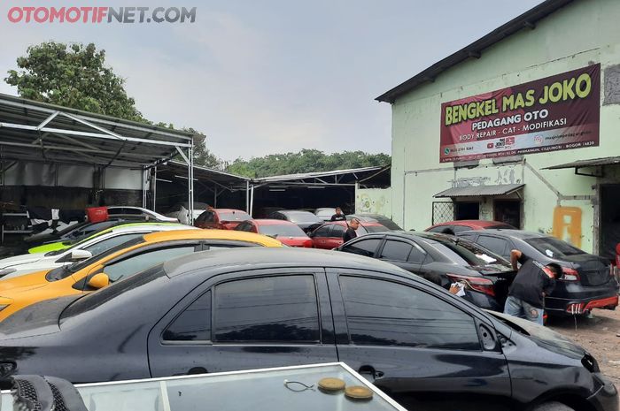 Mjpo Spesialis Mobil Bekas Taksi Di Cileungsi Sebulan Bisa Jual Sampai 40 Unit Halaman 2 Gridoto Com