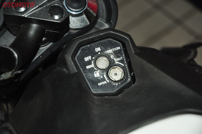 Shutter key Honda CB150R butuh dirawat secara rutin agar tidak seret atau macet