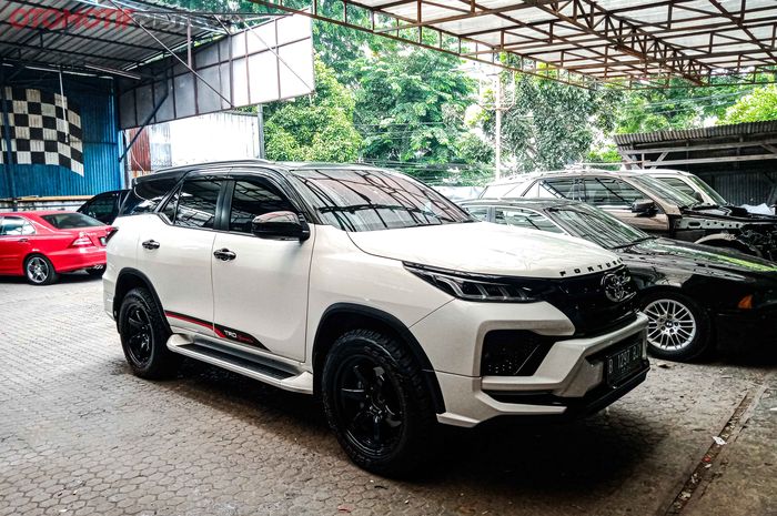 Facelift Toyota Fortuner lebih gagah