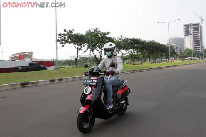 Motor listrik Niu NGT dibekali dinamot Bosch yang punya performa cukup mengesankan