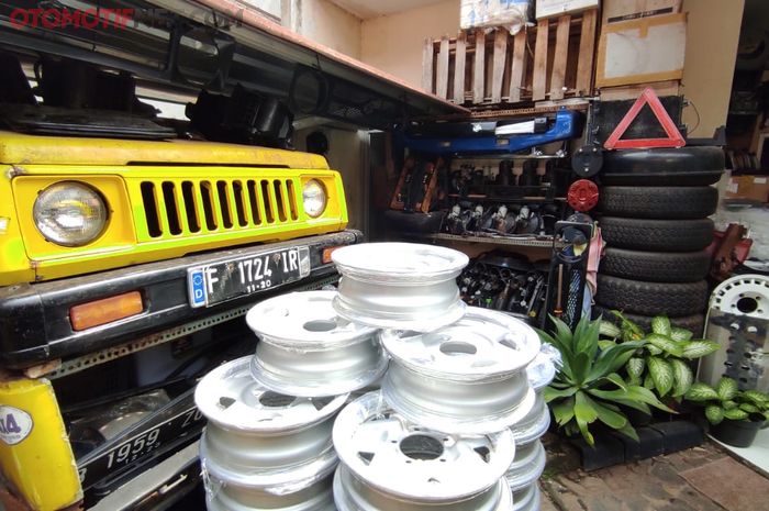 Beberes Garasi Store Bekasi, spesialis aksesori Suzuki Jimny JDM