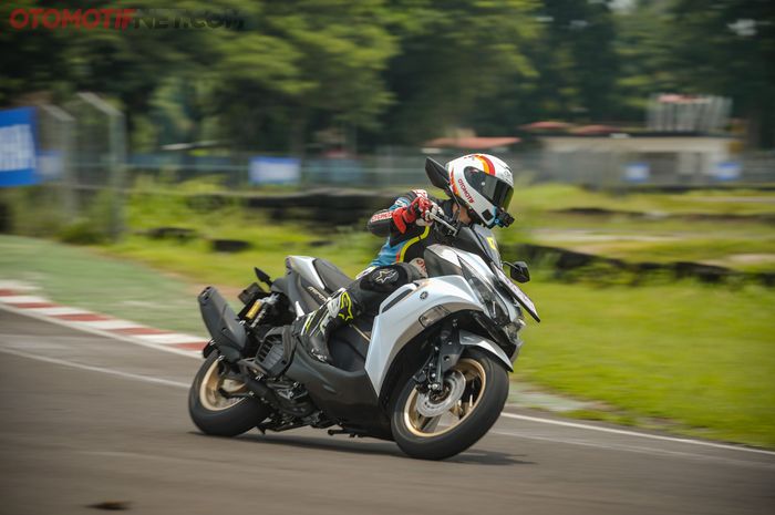 All New Aerox 155 Connected diuji di sirkuit