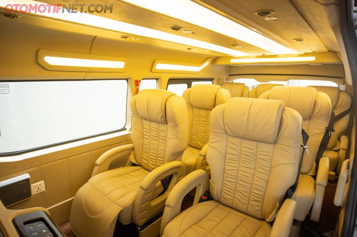 Luxury hiace outlet