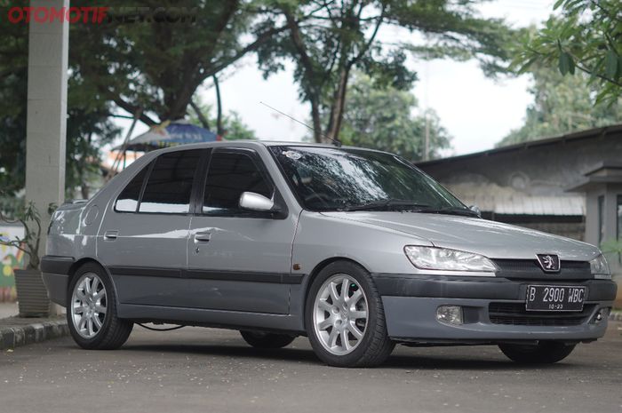 Peugeot 306 1998 milik almarhum Torry Parantoro