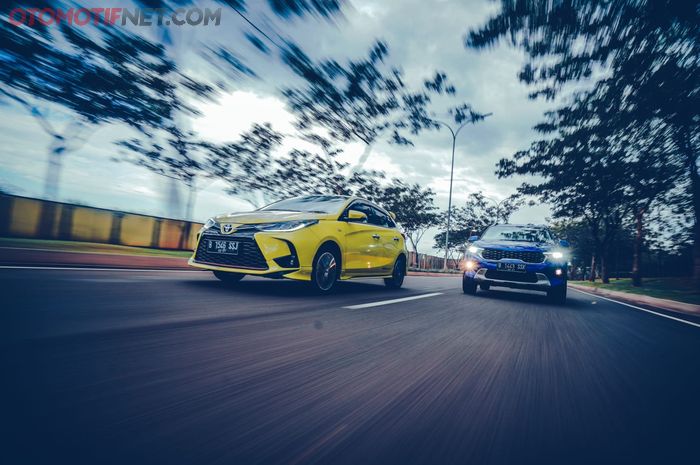 Komparasi Toyota Yaris TRD Sportivo VS KIA Sonet Premiere