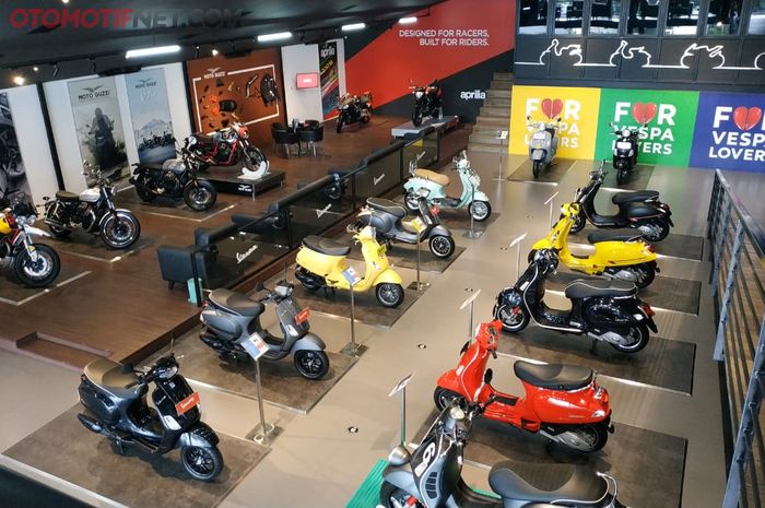 Line up Vespa di dealer Motoplex tergolong lengkap