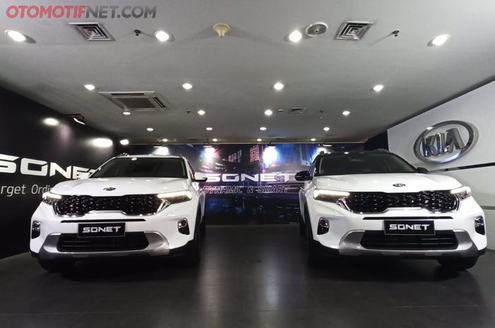 Kia Sonet tipe Dynamic dan Smart