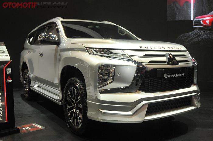 Mitsubishi New Pajero Sport Dakkar Ultimate dengan body kit spesial