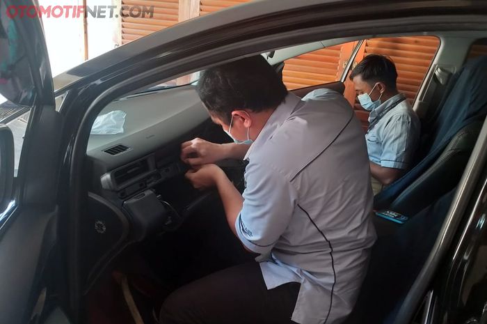 Pemasangan immobilizer pada Toyota Kijang Innova tipe G