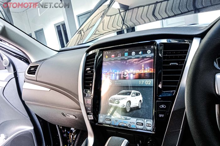 Head unit vertikal lansiran Dynavin uluran 11 inci untuk Pajero Sport 2021