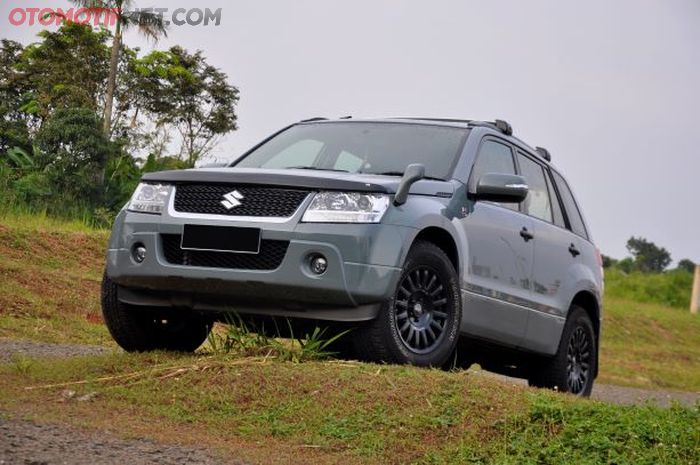 Suzuki Grand Vitara 2.4L 2010 milik Mr.A, direstorasi karena gak betah terlihat kusam