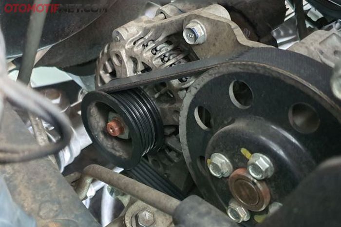 Disinilah masalahnya kenapa alternator di mobil diesel atau bensin cepat rusak (foto ilustrasi)