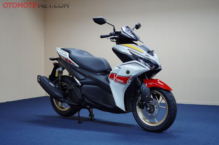 Yamaha Aerox 155 Connected ABS versi World GP 60th Anniversary