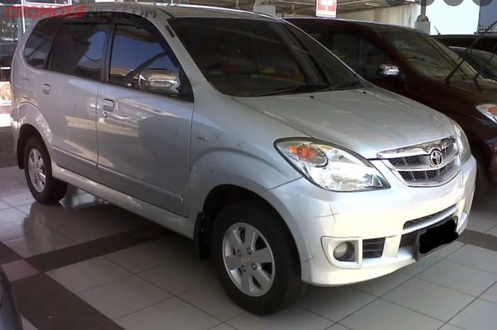 Toyota Avanza 2010 laris manis buat mudik. Harganya semurah ini.