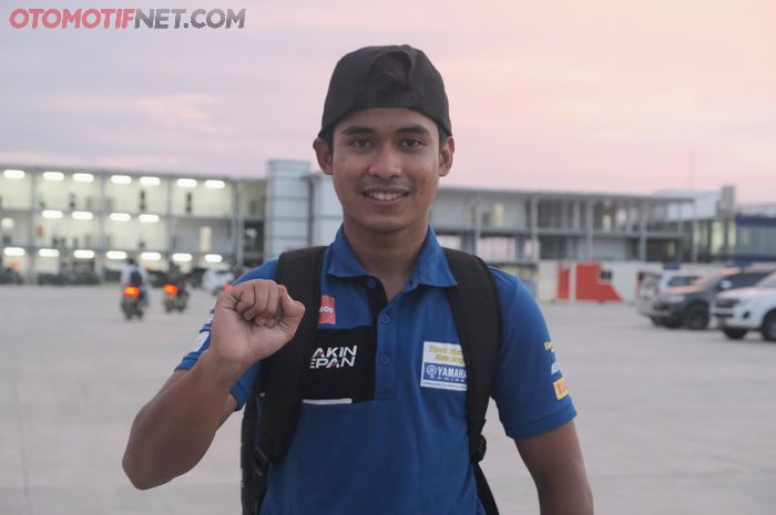 Galang Hendra mengaku semangat sekaligus gugup tampil sebagai pembalap tuan rumah di WorldSBK Indonesia 2021.