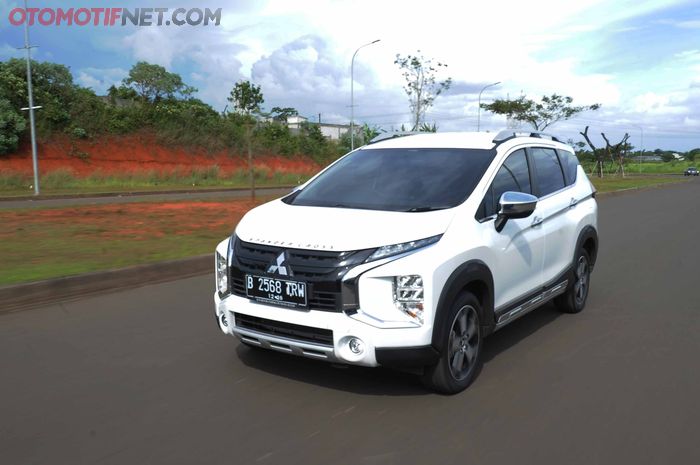 Mitsubishi New Xpander Cross  Raih Penghargaan Otomotif Award 2022