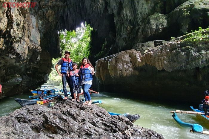 Green Canyon alias Cukang Taneuh, salah satu wisata favorit di Batukaras, Pangandaran