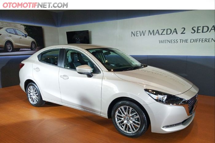 New Mazda 2 Sedan resmi mengaspal di Indonesia