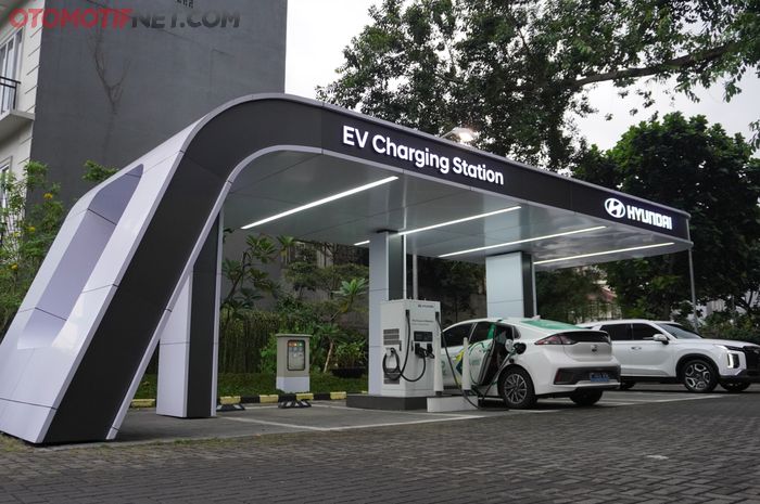 Ilustrasi fasilitas Hyundai EV Charging Station