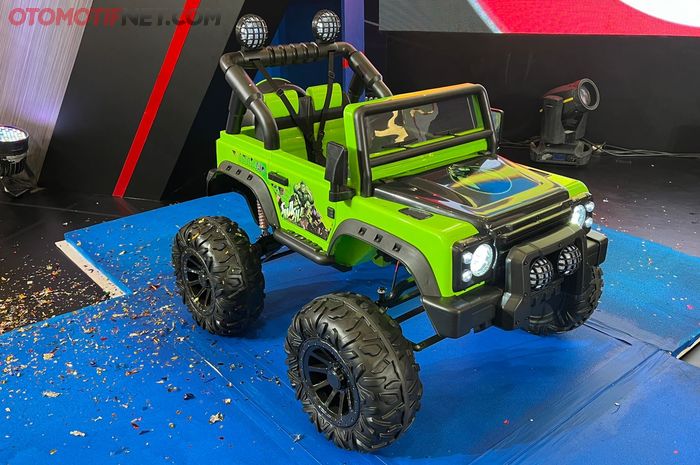 Mobil listrik mainan Rocky Monster Hulk Edition dapat rekor MURI
