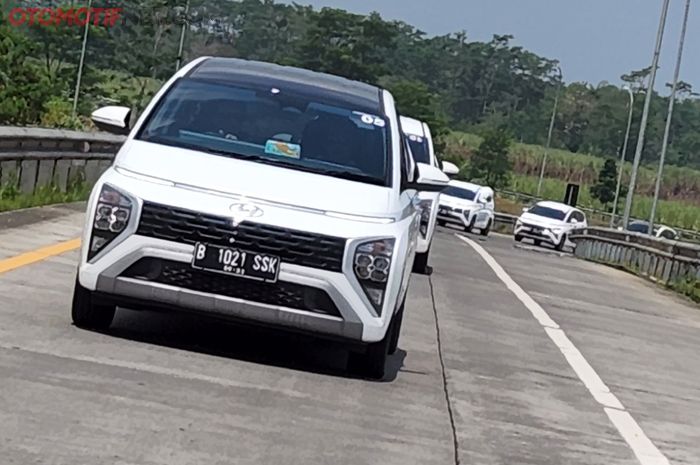 Ilustrasi Hyundai Stargazer dipakai untuk mudik