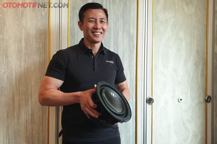 Andreas Tjahjadi, CEO PT Audio Plus Indonesia saat peluncuran produk terbaru Crescendo Revolution 710, Selasa (25/10/2022)