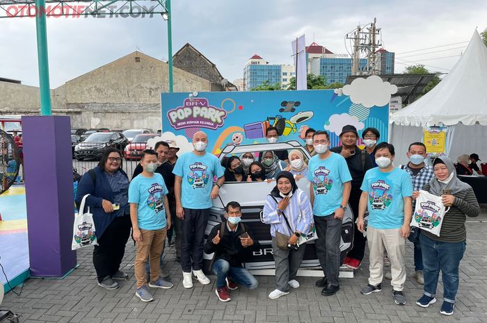Pop Park BR-V Sambangi masyarakat Semarang 