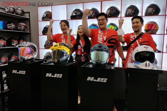 Njs helmet hotsell