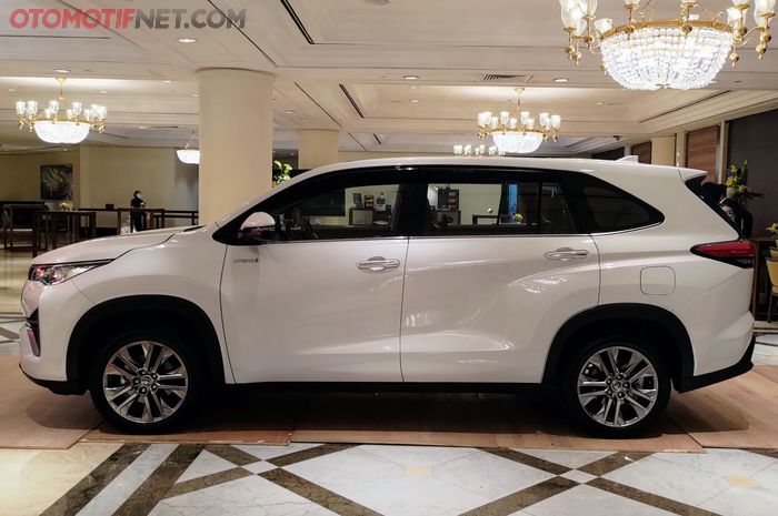 Banyak dipertanyakan, padahal penyebab Toyota Innova Zenix tampil jadi lebih SUV itu karena permintaan konsumen.