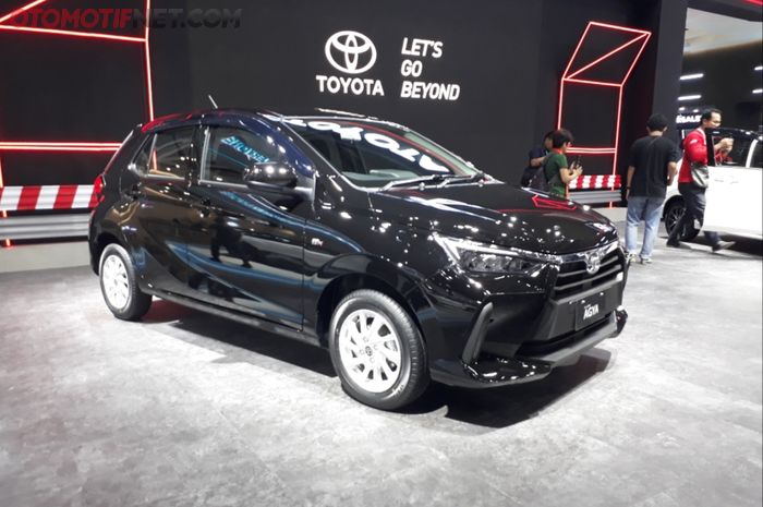 Toyota Agya terbaru varian Standard di GJAW 2023