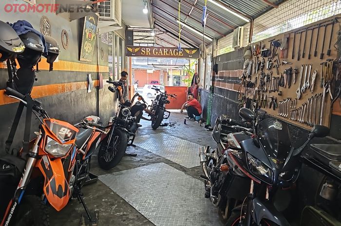 SR Gareg yang berlokasi di Denpasar-Bali siap menangani motor gede mulai servis ringan sampai berat
