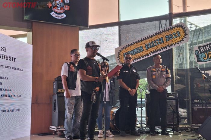 Deklarasi Jakarta Kondusif dalam acara Summer Breeze 2023 yang digelar oleh Bikers Brotherhood Motorcycle Club (BBMC) Indonesia - Jakarta Chapter
