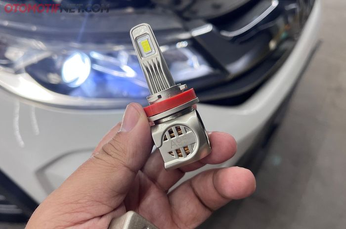 Begini cara mudah merawat lampu mobil bekas jenis LED (foto ilustrasi)