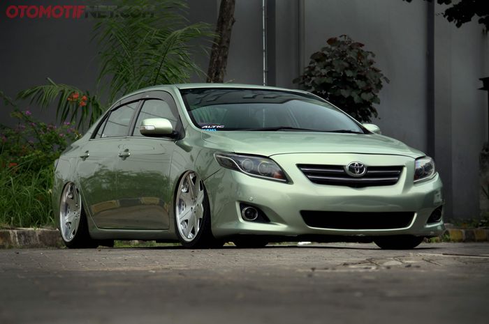 Toyota Altis 2010 V: Modifikasi Menuju Performa dan Gaya yang Optimal