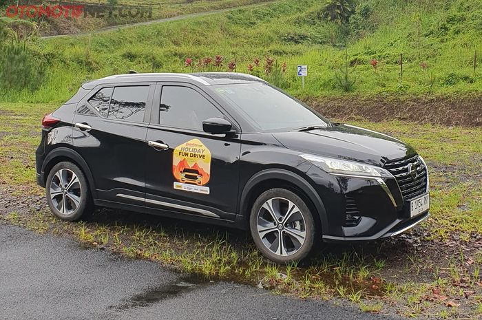 Nissan Kicks e-Power peserta Holiday Fun Drive 2024 ketika di kawasan Baturraden, Banyumas