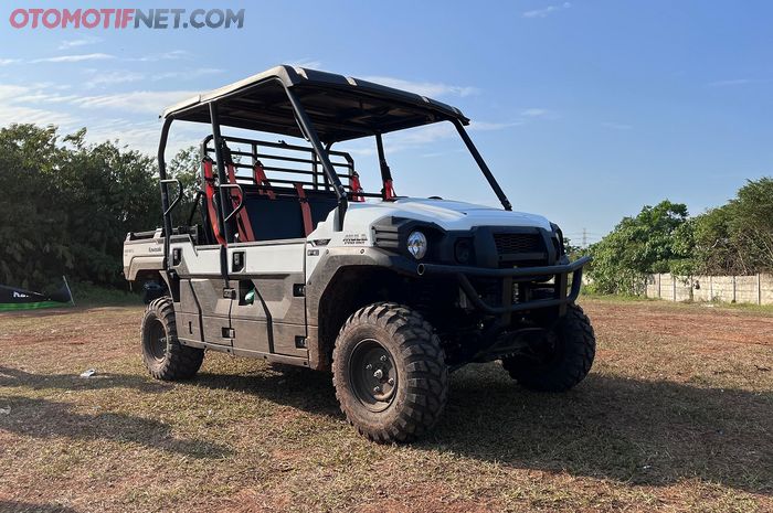 Kawasaki Mule Pro-DXT FE UV cocok untuk kegiatan utilitas