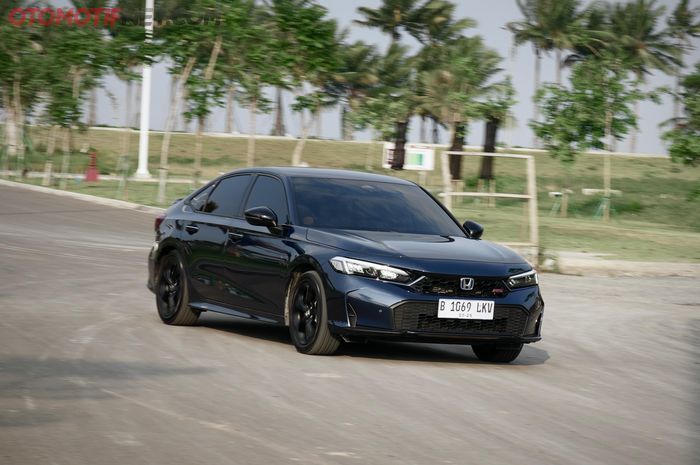 Honda Civic RS	e:HEV Tahun 2026