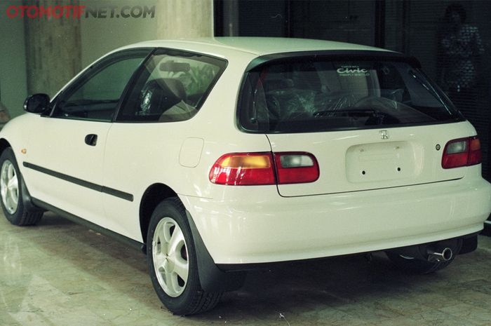 Honda Civic Estilo pertama keluar tahun 1992