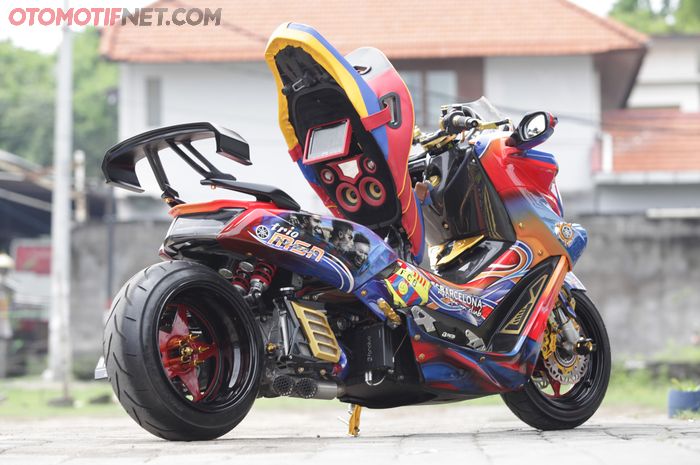 Yamaha NMAX Low Rider Prokitt Motorsport